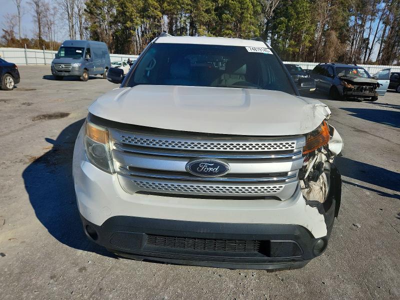 Photo 5 from auction – 2012 FORD EXPLORER X with VIN 1FMHK7D81CGA86156