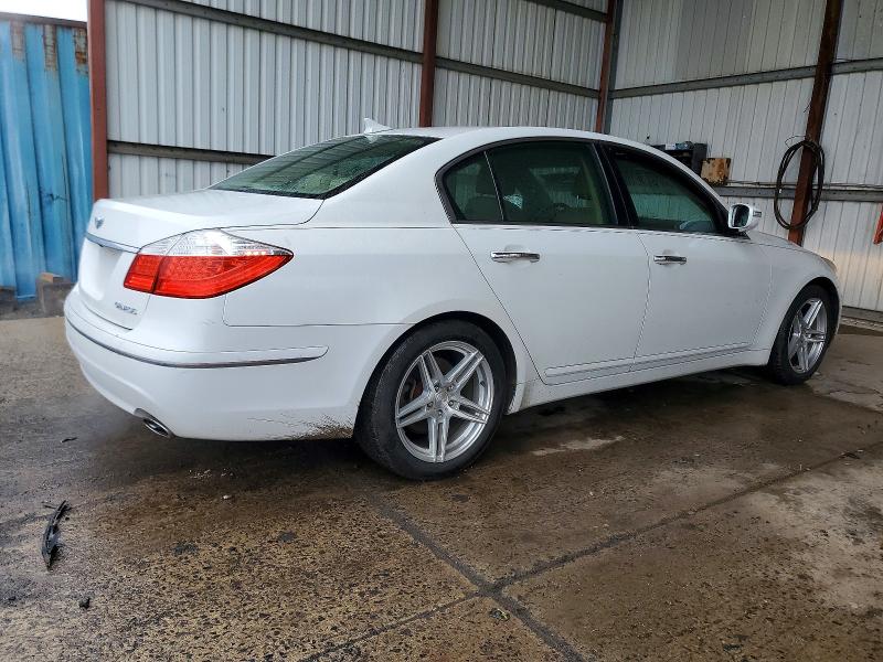 Photo 3 from auction – 2010 HYUNDAI GENESIS 3. with VIN KMHGC4DE4AU076085