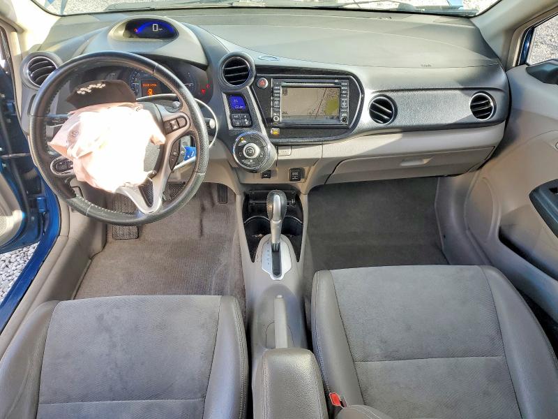 Photo 8 from auction – 2013 HONDA INSIGHT EX with VIN JHMZE2H76DS003502