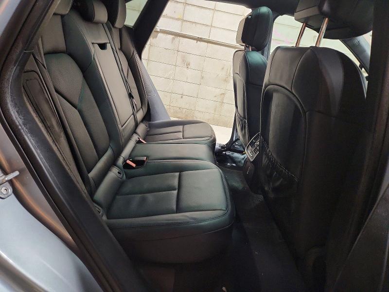 Photo 11 from auction – 2022 PORSCHE MACAN with VIN WP1AA2A57NLB10457