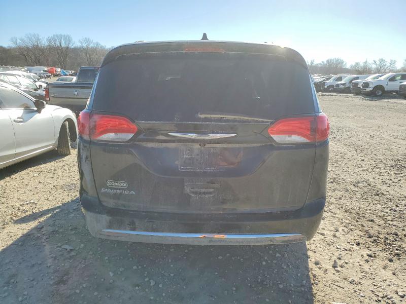 Photo 6 from auction – 2018 CHRYSLER PACIFICA T with VIN 2C4RC1BG6JR120892