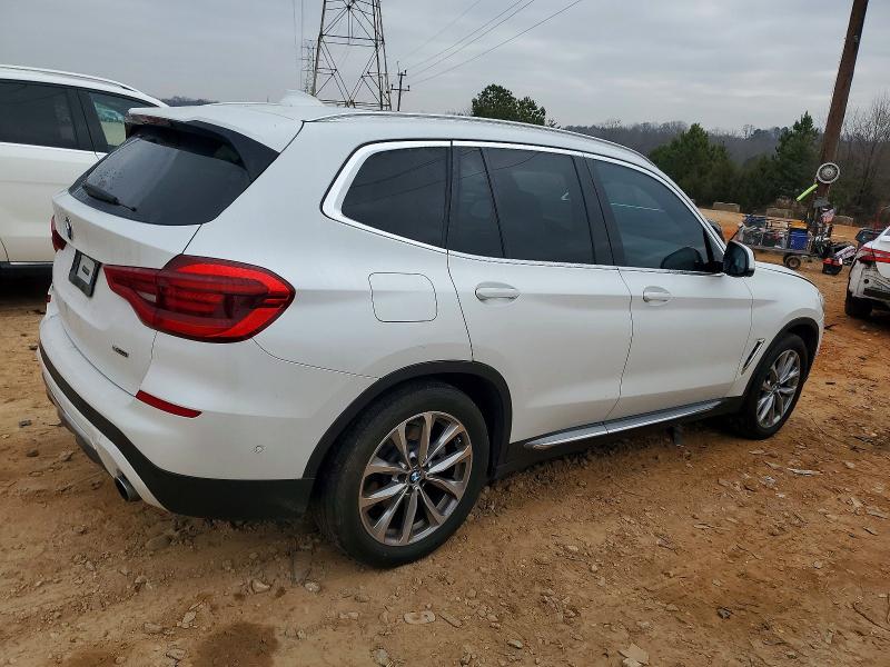 Photo 3 from auction – 2019 BMW X3 SDRIVE3 with VIN 5UXTR7C54KLF28355