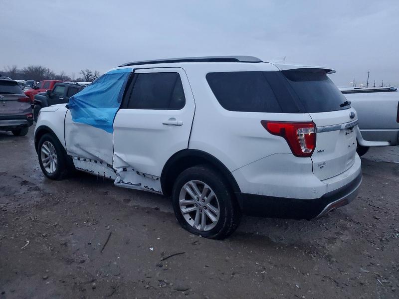 Photo 2 from auction – 2017 FORD EXPLORER with VIN 1FM5K7D8XHGC30927