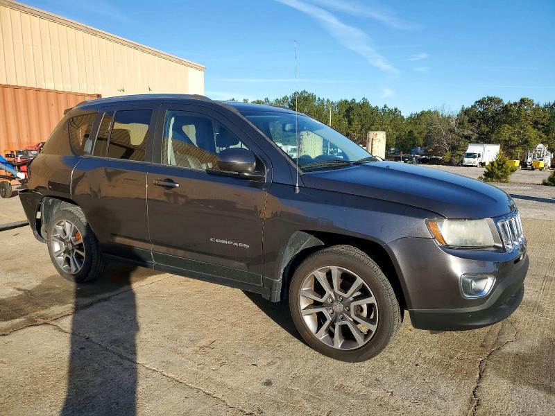 Photo 4 from auction – 2016 JEEP COMPASS with VIN 1C4NJCEA2GD679018