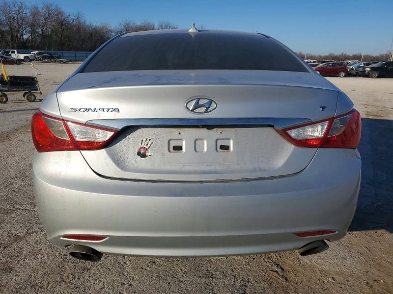 Photo 6 from auction – 2012 HYUNDAI SONATA with VIN 5NPEC4AB9CH397896