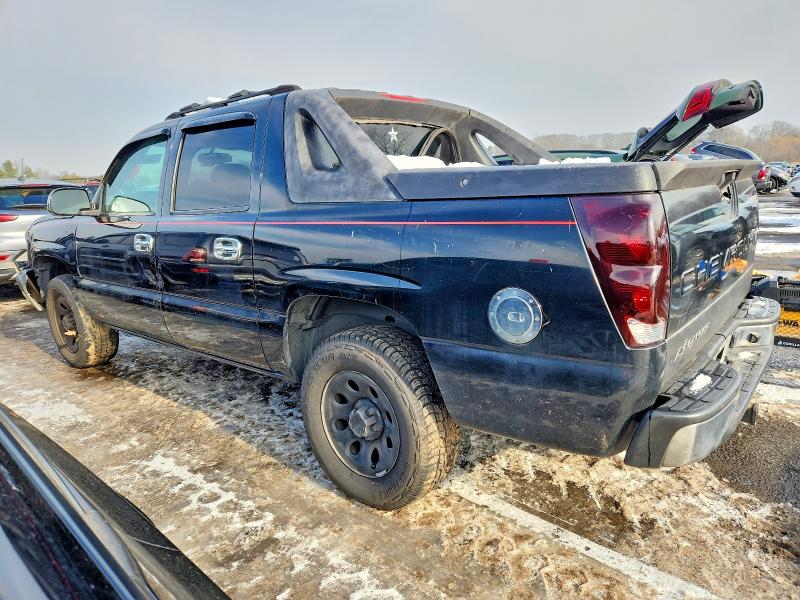 Photo 2 from auction – 2004 CHEVROLET AVALANCHE with VIN 3GNEC12T04G279632