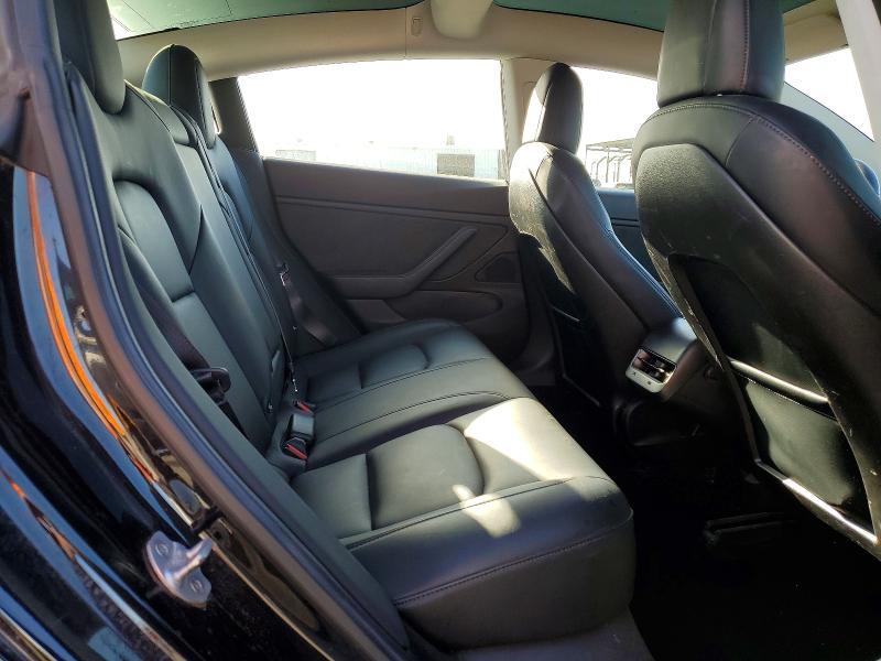 Photo 11 from auction – 2018 TESLA MODEL 3 with VIN 5YJ3E1EA2JF078272
