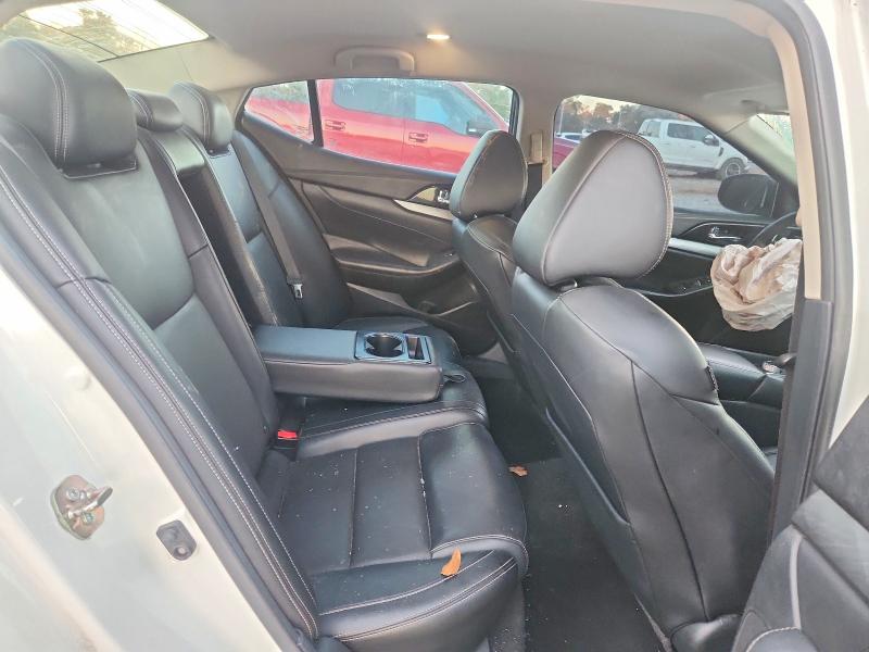 Photo 10 from auction – 2017 NISSAN MAXIMA with VIN 1N4AA6AP5HC434141