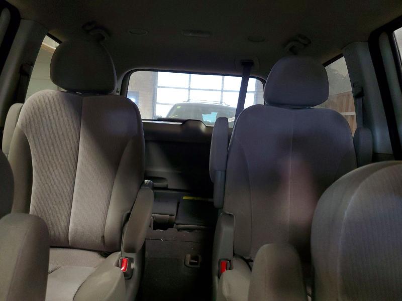 Photo 10 from auction – 2014 KIA SEDONA LX with VIN KNDMG4C70E6548887