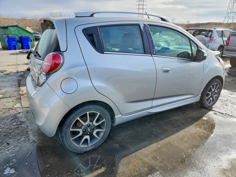 Photo 3 from auction – 2015 CHEVROLET SPARK 2LT with VIN KL8CF6S95FC792592