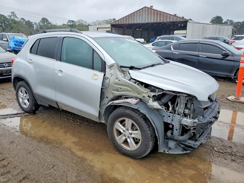 Photo 4 from auction – 2016 CHEVROLET TRAX 1LT with VIN 3GNCJLSB0GL201895