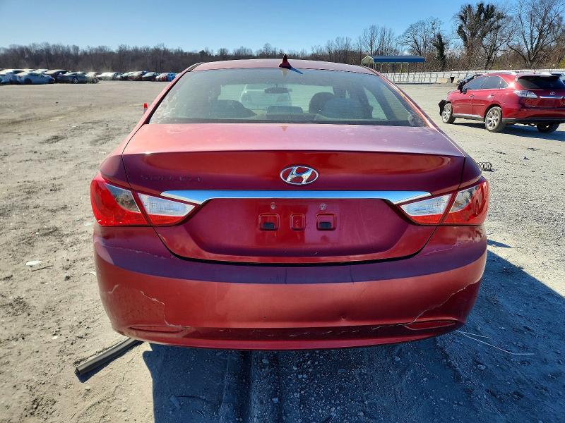 Photo 6 from auction – 2011 HYUNDAI SONATA with VIN 5NPEB4ACXBH276417