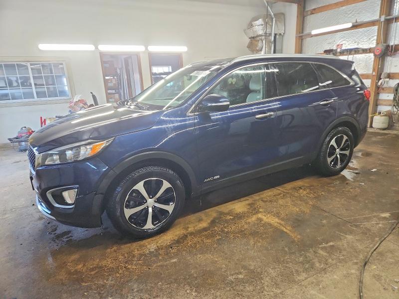 KIA SORENTO EX 2017 with VIN 5XYPHDA58HG203717 - Photo from auction