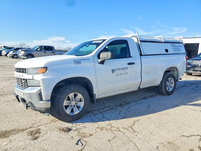 CHEVROLET SILVERADO 2021 with VIN 3GCNWAEF8MG292229 - Photo from auction