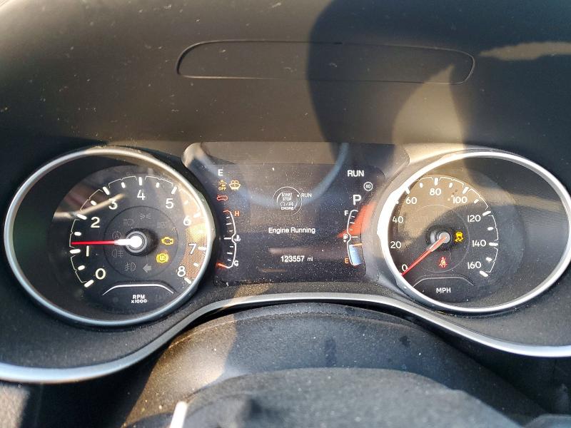Photo 9 from auction – 2018 JEEP COMPASS with VIN 3C4NJDCB9JT238148