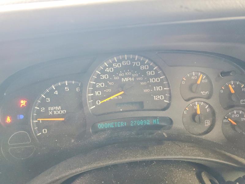 Photo 9 from auction – 2005 CHEVROLET AVALANCHE with VIN 3GNEC12Z05G277403