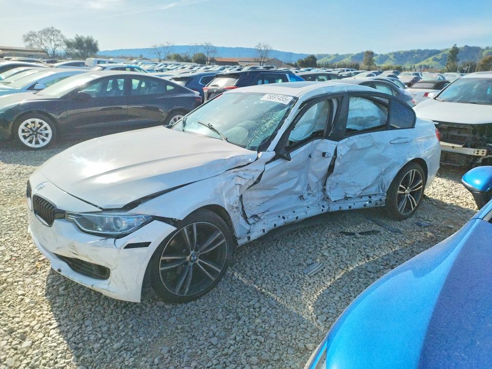 BMW 328 I SULE 2014 with VIN WBA3C1C51EK105835 - Photo from auction