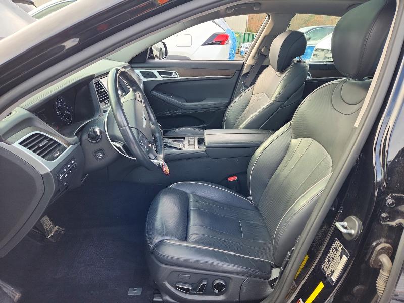 Photo 7 from auction – 2015 HYUNDAI GENESIS 5. with VIN KMHGN4JF3FU048938