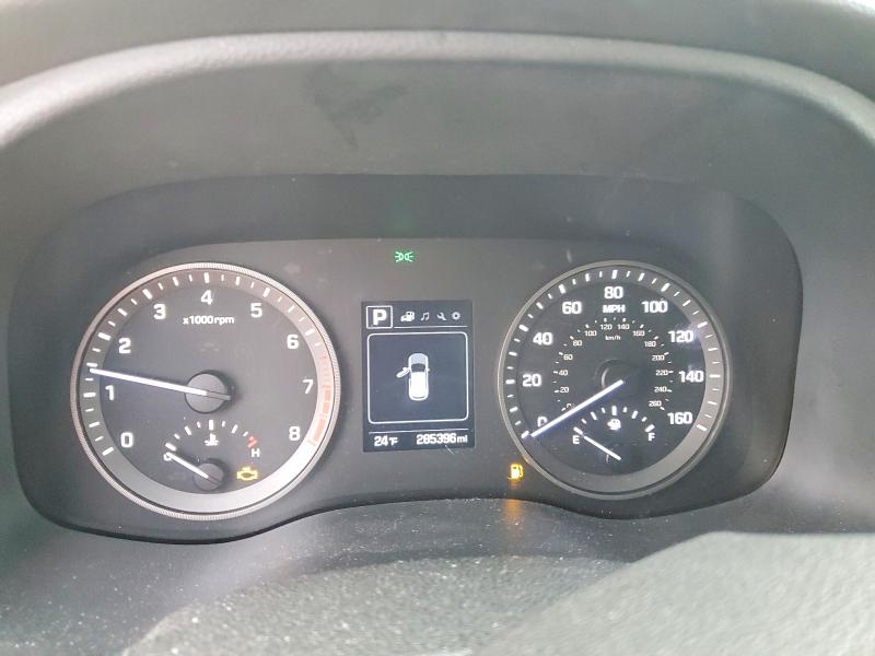Photo 9 from auction – 2018 HYUNDAI TUCSON SE with VIN KM8J2CA48JU778909