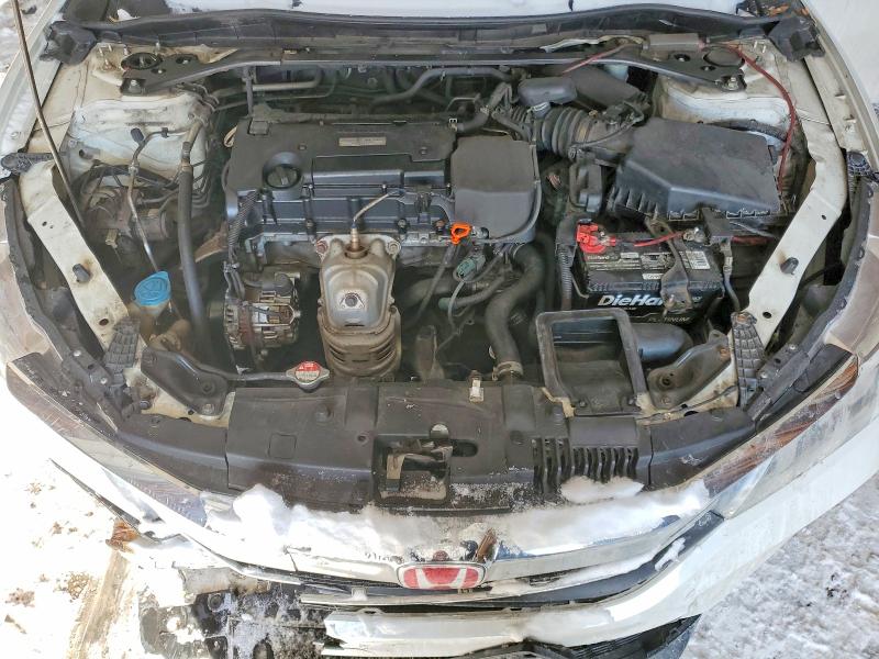 Photo 11 from auction – 2016 HONDA ACCORD with VIN 1HGCR2F82GA065580