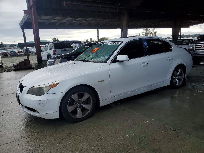 BMW 530 I 2007 with VIN WBANE73527CM53677 - Photo from auction