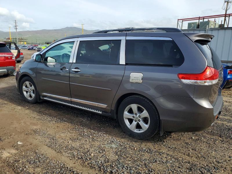 Photo 2 from auction – 2013 TOYOTA SIENNA with VIN 5TDYK3DC7DS296544