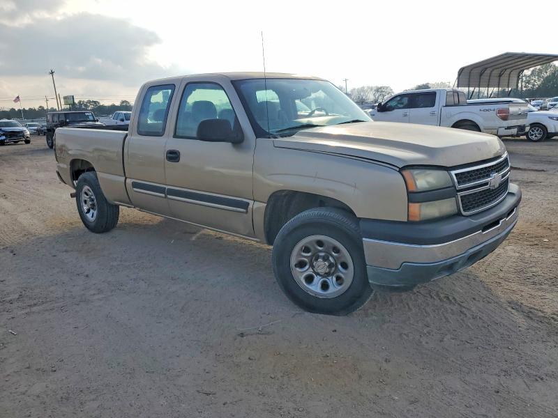 Photo 4 from auction – 2006 CHEVROLET SILVERADO with VIN 1GCEK19B96Z127649