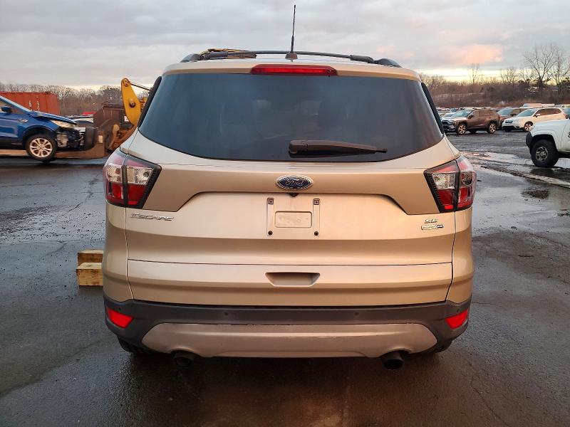 Photo 6 from auction – 2017 FORD ESCAPE SE with VIN 1FMCU9G94HUA07754