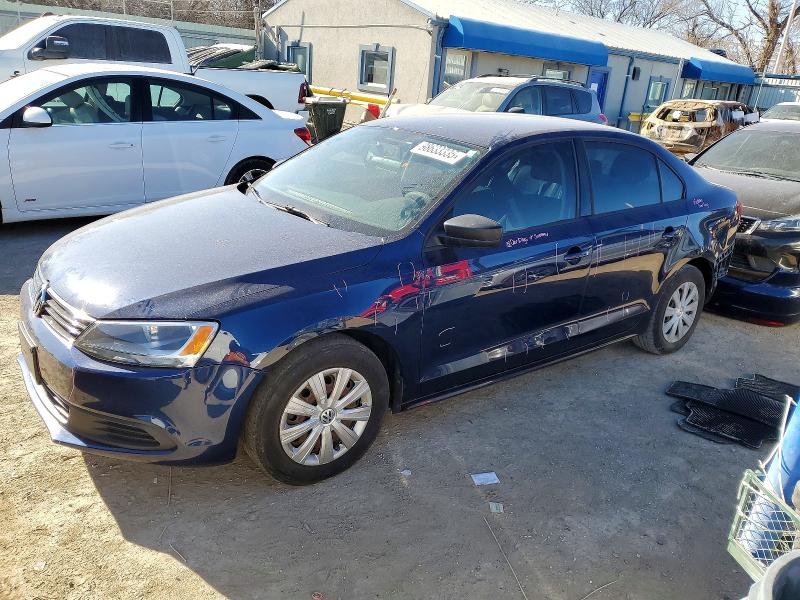 VOLKSWAGEN JETTA BASE 2013 with VIN 3VW2K7AJXDM450421 - Photo from auction