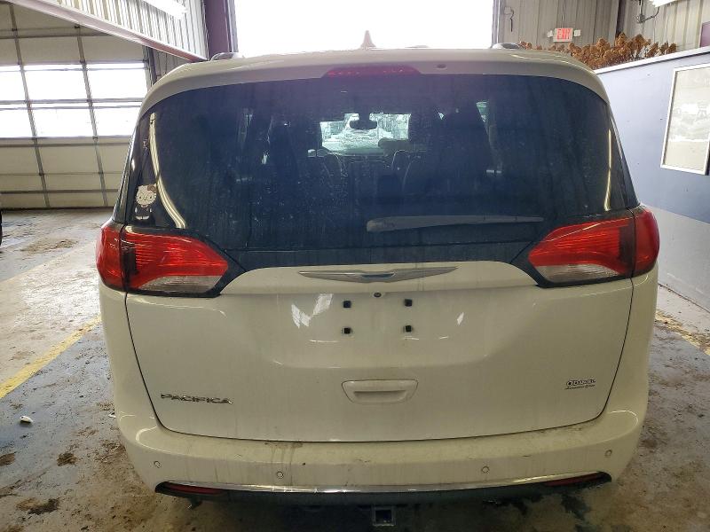 Photo 6 from auction – 2017 CHRYSLER PACIFICA T with VIN 2C4RC1EG6HR565008
