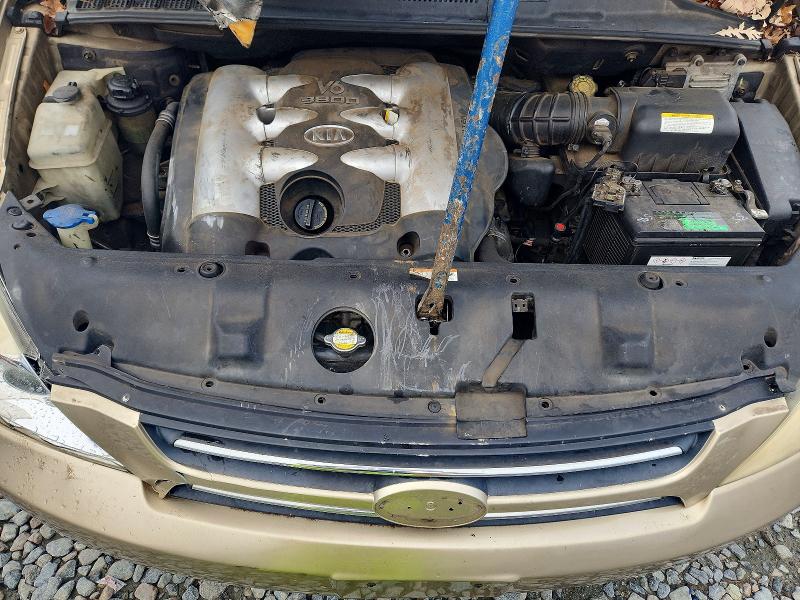 Photo 12 from auction – 2006 KIA SEDONA EX with VIN KNDMB233666040084