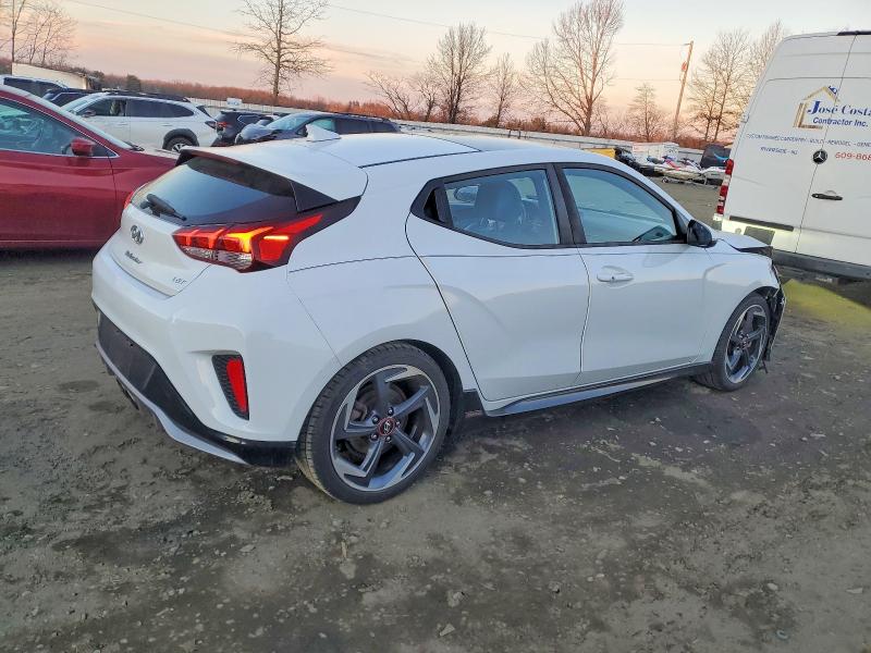 Photo 3 from auction – 2020 HYUNDAI VELOSTER T with VIN KMHTH6AB2LU021370