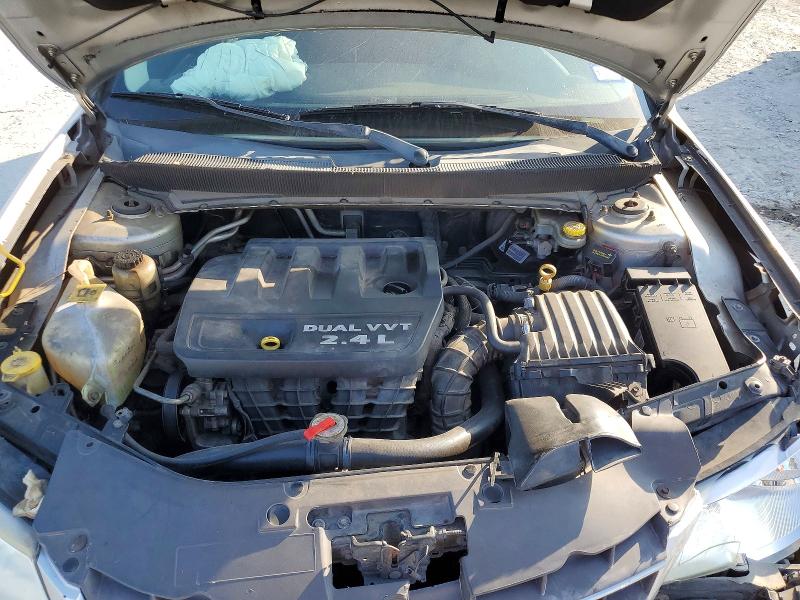 Photo 11 from auction – 2009 CHRYSLER SEBRING with VIN 1C3LC46B29N540541