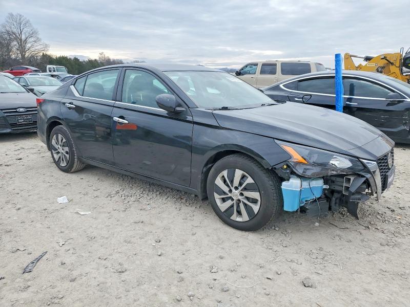 Photo 4 from auction – 2022 NISSAN ALTIMA with VIN 1N4BL4BV5NN373115