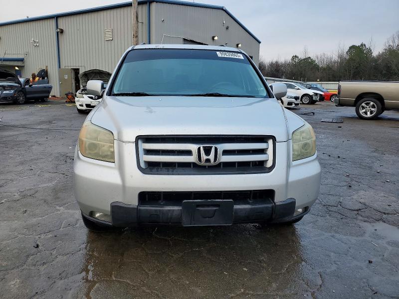 Photo 5 from auction – 2006 HONDA PILOT EX with VIN 5FNYF28486B012637
