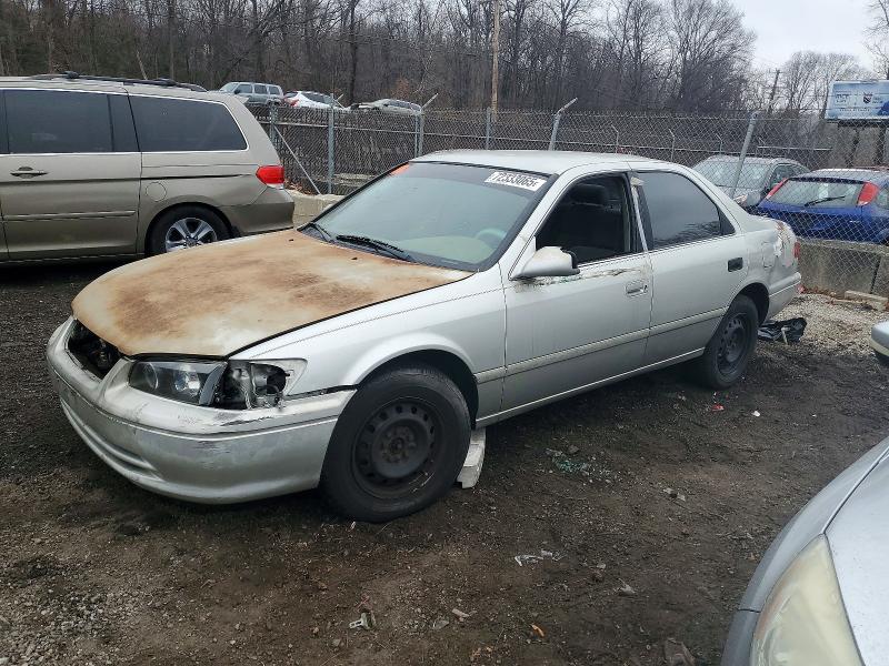 Photo 1 from auction – 2000 TOYOTA CAMRY CE with VIN 4T1BG22K3YU686727