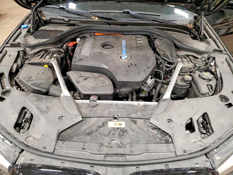 Фото 11 с аукциона – 2018 BMW 530E с VIN WBAJA9C54JB253256
