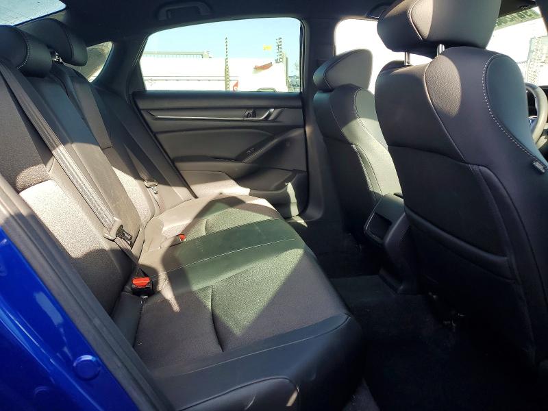 Photo 10 from auction – 2020 HONDA ACCORD with VIN 1HGCV1F30LA093530