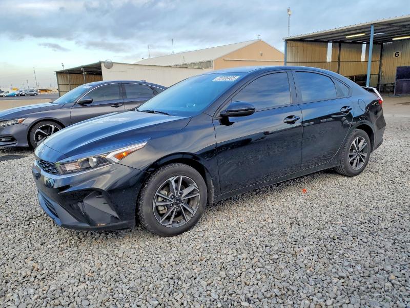 KIA FORTE 2023 with VIN 3KPF24AD2PE622405 - Photo from auction