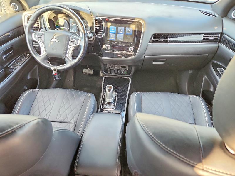 Photo 8 from auction – 2021 MITSUBISHI OUTLANDER with VIN JA4J2VA7XMZ000722