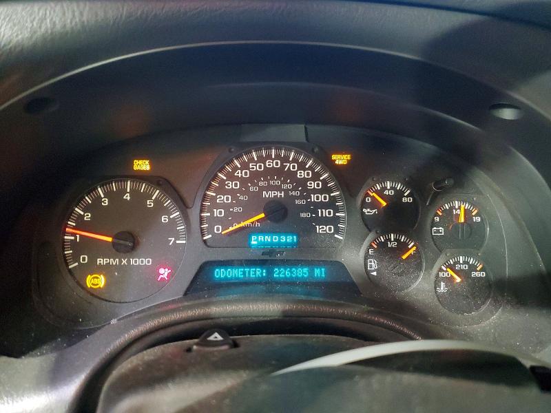 Photo 9 from auction – 2002 CHEVROLET TRAILBLAZER with VIN 1GNDT13SX22106238