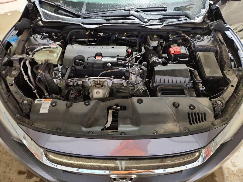 Photo 11 from auction – 2016 HONDA CIVIC LX with VIN 19XFC2F51GE032943