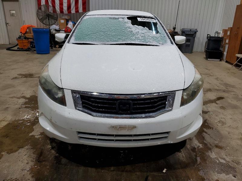 Zdjęcie 5 z aukcji – 2010 HONDA ACCORD LX z VIN 1HGCP2F38AA105808