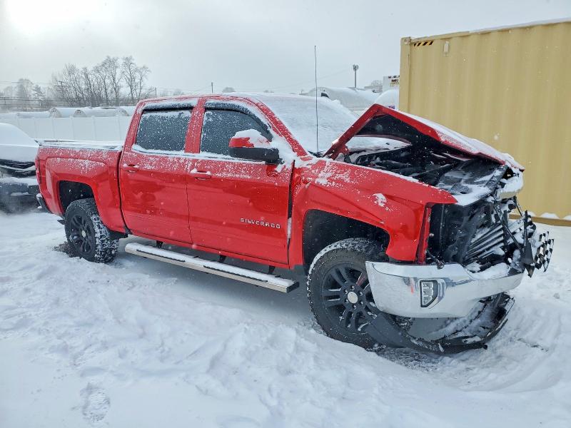 Foto 4 de la subasta – 2018 CHEVROLET SILVERADO con VIN 3GCUKREC7JG596336