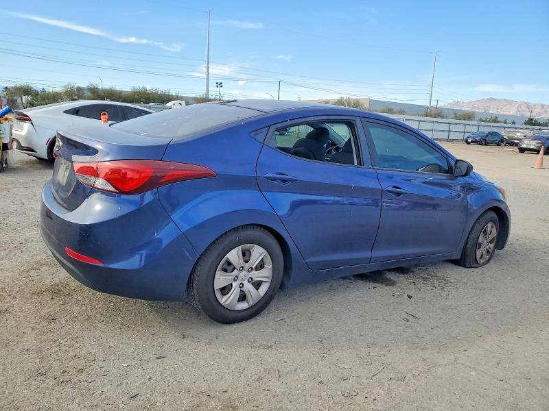 Photo 3 from auction – 2017 HYUNDAI ELANTRA with VIN 5NPDH4AEXGH703498