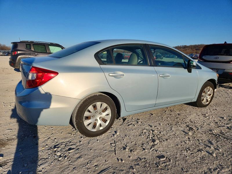 Photo 3 from auction – 2012 HONDA CIVIC with VIN 19XFB2F52CE075166