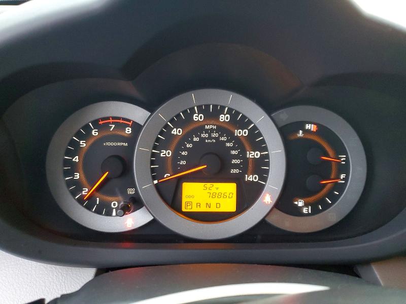 Photo 9 from auction – 2011 TOYOTA RAV4 with VIN 2T3ZF4DV8BW072548