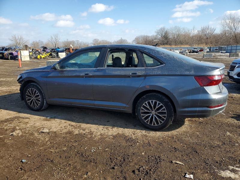 Photo 2 from auction – 2020 VOLKSWAGEN JETTA with VIN 3VWCB7BU3LM020306