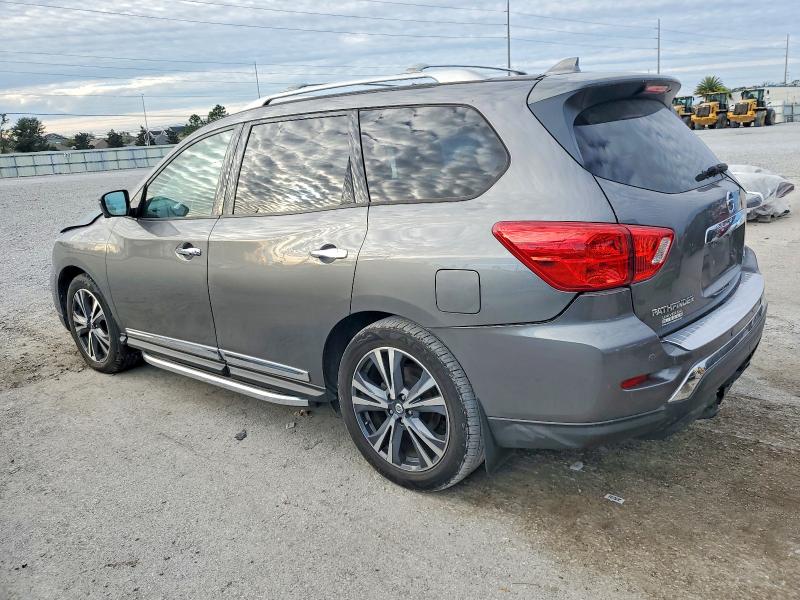 Photo 2 from auction – 2019 NISSAN PATHFINDER with VIN 5N1DR2MN9KC638253