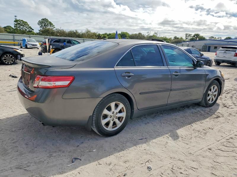 Photo 3 from auction – 2010 TOYOTA CAMRY BASE with VIN 4T4BF3EK1AR004718